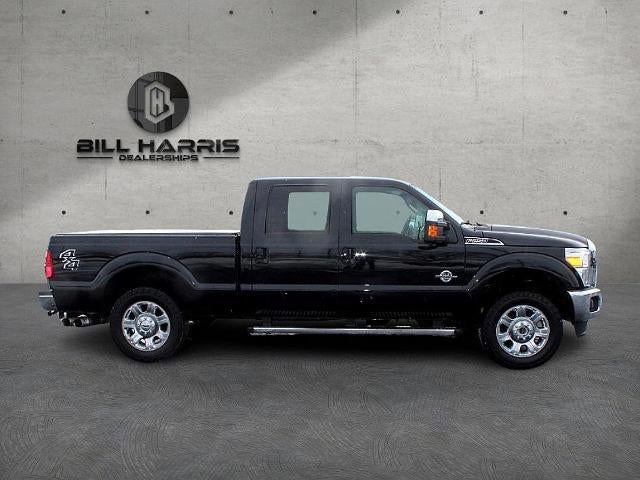 2016 Ford Super Duty F-250 SRW 4WD Crew Cab 6-3/4 Ft Box Lariat