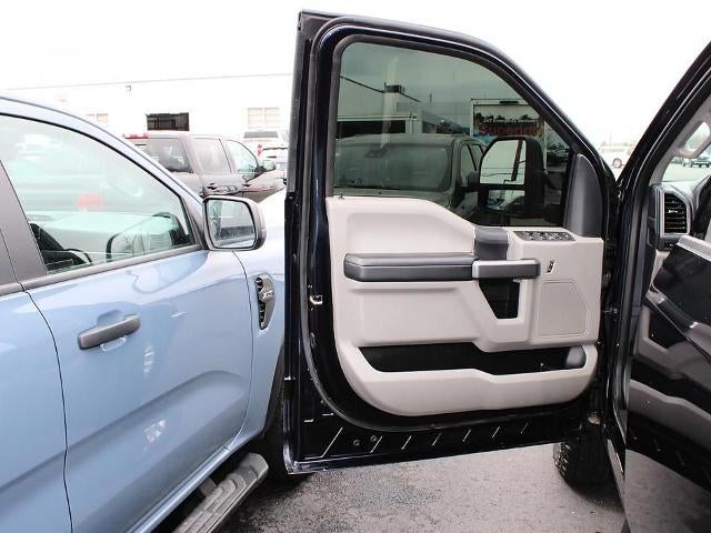 2022 Ford Super Duty F-250 SRW XLT 4WD Crew Cab 6.75' Box