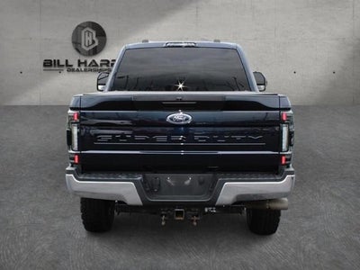 2022 Ford Super Duty F-250 SRW XLT 4WD Crew Cab 6.75' Box