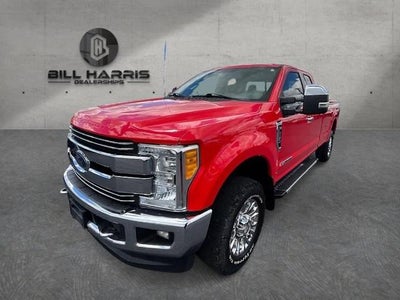 2017 Ford Super Duty F-250 SRW Lariat 4WD SuperCab 6.75' Box
