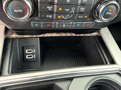 2017 Ford Super Duty F-250 SRW Lariat 4WD SuperCab 6.75' Box