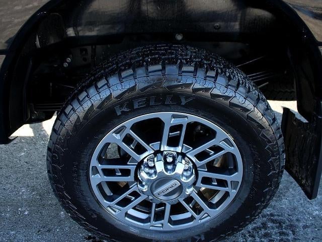 2023 Ford Super Duty F-250 SRW Limited 4WD Crew Cab 6.75' Box