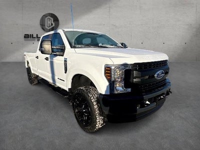 2018 Ford Super Duty F-350 SRW XL 4WD Crew Cab 6.75' Box