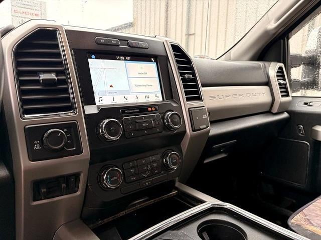 2019 Ford Super Duty F-350 SRW LARIAT 4WD Crew Cab 6.75' Box