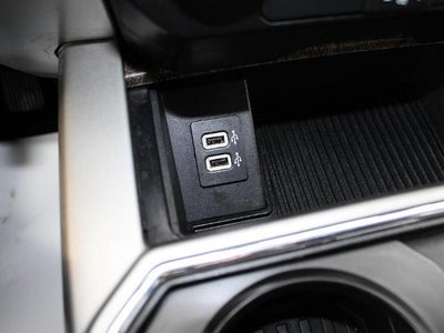 2019 Ford Super Duty F-350 SRW LARIAT 4WD Crew Cab 6.75' Box