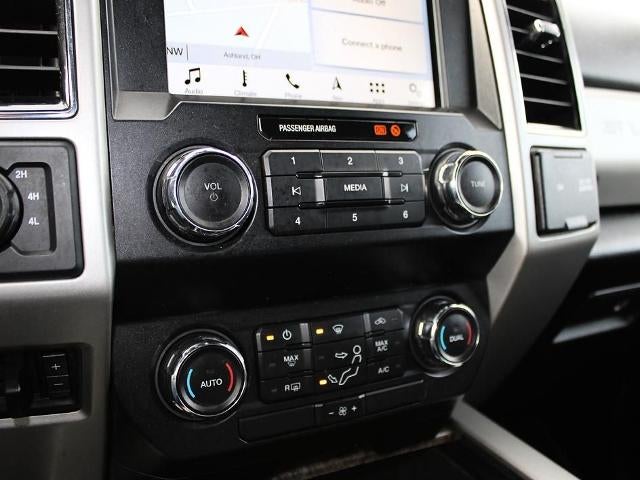 2019 Ford Super Duty F-350 SRW LARIAT 4WD Crew Cab 6.75' Box