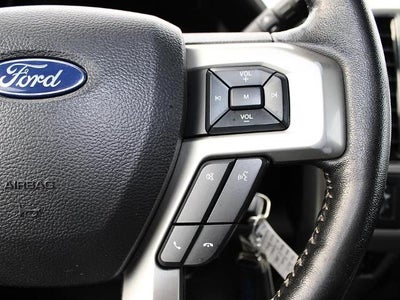 2019 Ford Super Duty F-350 SRW LARIAT 4WD Crew Cab 6.75' Box