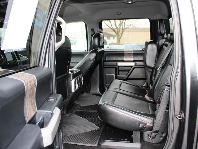 2019 Ford Super Duty F-350 SRW LARIAT 4WD Crew Cab 6.75' Box