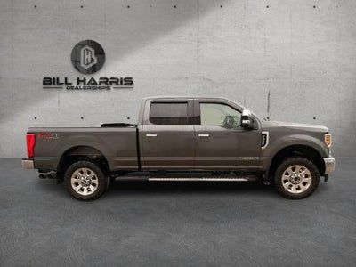 2019 Ford Super Duty F-350 SRW LARIAT 4WD Crew Cab 6.75' Box