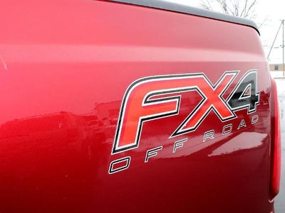 2015 Ford Super Duty F-350 SRW 4WD Crew Cab 6-3/4 Ft Box XLT