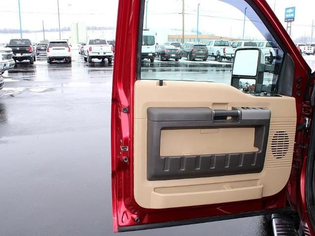 2015 Ford Super Duty F-350 SRW 4WD Crew Cab 6-3/4 Ft Box XLT