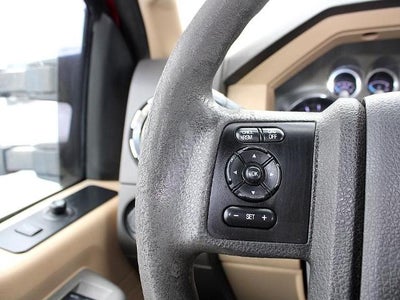 2015 Ford Super Duty F-350 SRW 4WD Crew Cab 6-3/4 Ft Box XLT