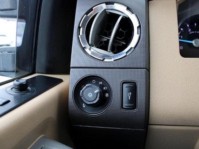 2015 Ford Super Duty F-350 SRW 4WD Crew Cab 6-3/4 Ft Box XLT