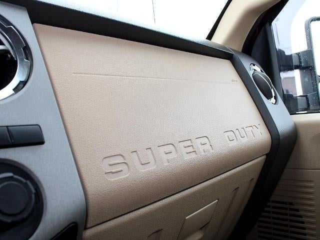 2015 Ford Super Duty F-350 SRW 4WD Crew Cab 6-3/4 Ft Box XLT