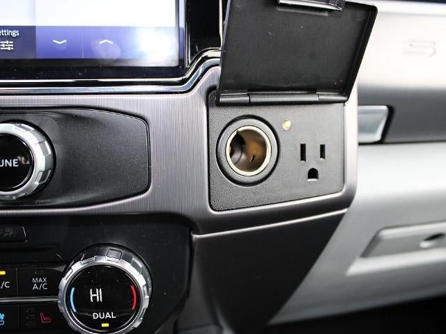 2022 Ford Super Duty F-450 DRW Limited 4WD Crew Cab 8' Box