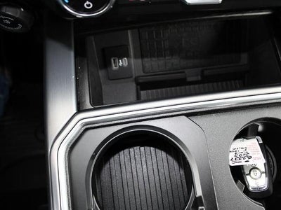 2022 Ford Super Duty F-450 DRW Limited 4WD Crew Cab 8' Box