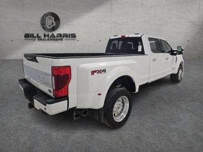 2022 Ford Super Duty F-450 DRW Limited 4WD Crew Cab 8' Box