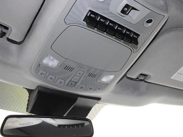 2022 Ford Super Duty F-450 DRW Limited 4WD Crew Cab 8' Box