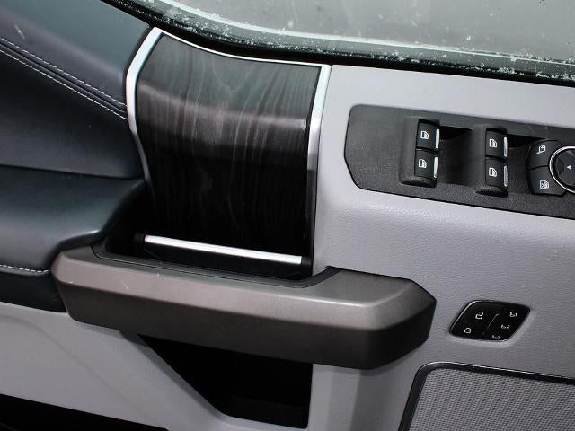 2022 Ford Super Duty F-450 DRW Limited 4WD Crew Cab 8' Box