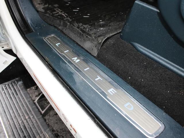 2022 Ford Super Duty F-450 DRW Limited 4WD Crew Cab 8' Box