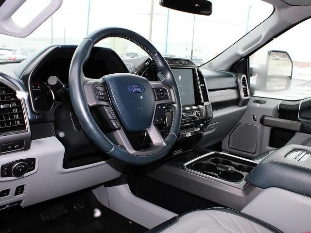 2022 Ford Super Duty F-450 DRW Limited 4WD Crew Cab 8' Box