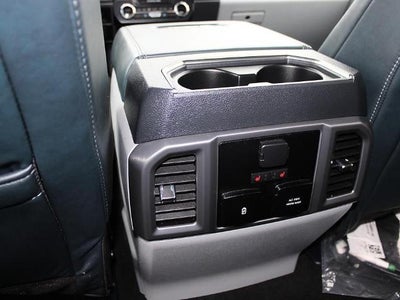 2022 Ford Super Duty F-450 DRW Limited 4WD Crew Cab 8' Box