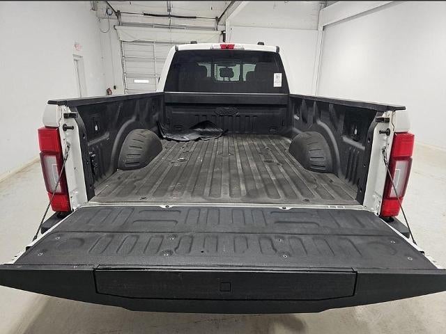 2022 Ford Super Duty F-450 DRW Limited 4WD Crew Cab 8' Box