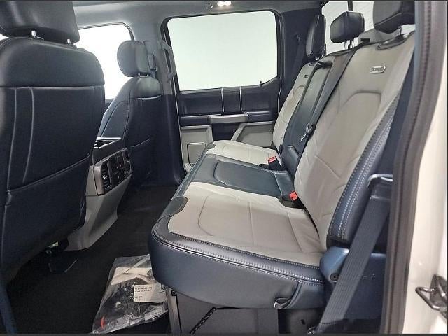 2022 Ford Super Duty F-450 DRW Limited 4WD Crew Cab 8' Box