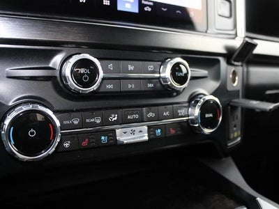 2023 Ford Super Duty F-350 SRW LARIAT 4WD SuperCab 6.75' Box