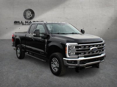 2023 Ford Super Duty F-350 SRW LARIAT 4WD SuperCab 6.75' Box