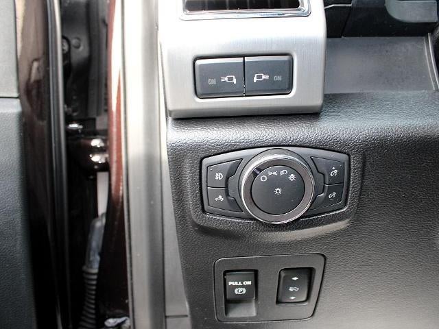 2019 Ford F-150 Platinum 4WD SuperCrew 5.5' Box