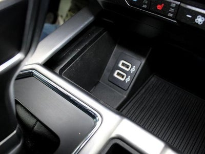 2019 Ford F-150 Platinum 4WD SuperCrew 5.5' Box