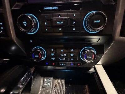 2018 Ford F-150 LARIAT 4WD SuperCrew 5.5' Box