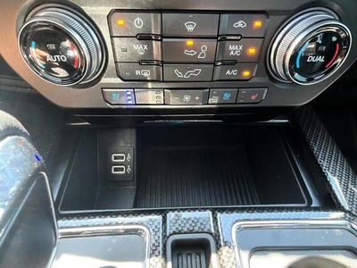 2019 Ford F-150 LARIAT 4WD SuperCrew 5.5' Box