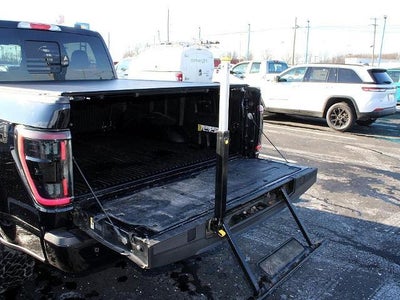 2021 Ford F-150 LARIAT 4WD SuperCrew 5.5' Box