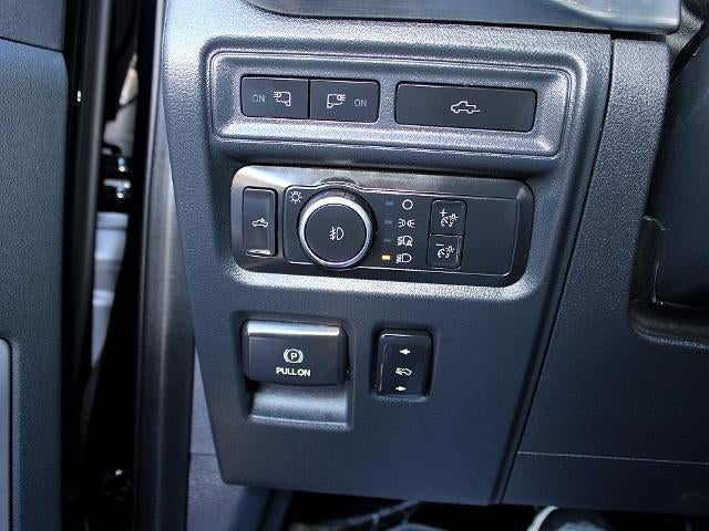 2021 Ford F-150 LARIAT 4WD SuperCrew 5.5' Box