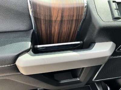 2015 Ford F-150 4WD SuperCrew 5-1/2 Ft Box Lariat