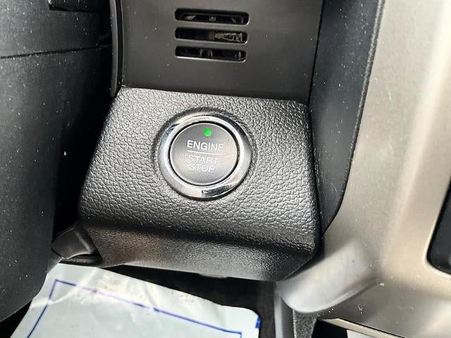 2015 Ford F-150 4WD SuperCrew 5-1/2 Ft Box Lariat