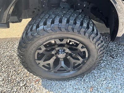 2022 Ford F-150 LARIAT 4WD SuperCrew 5.5' Box