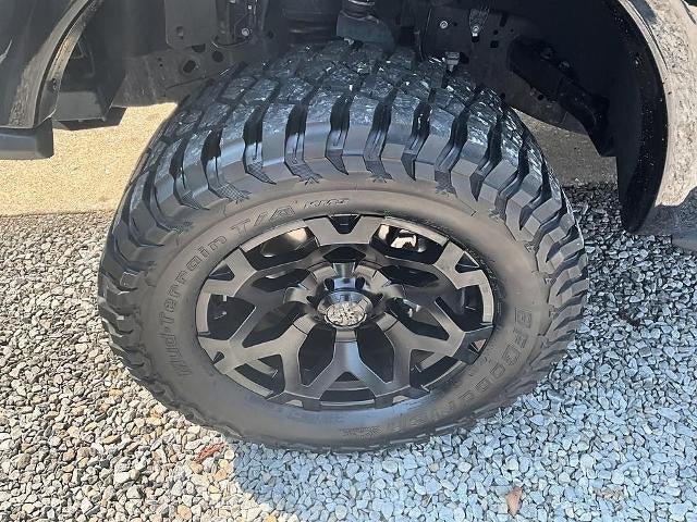 2022 Ford F-150 LARIAT 4WD SuperCrew 5.5' Box
