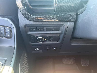 2022 Ford F-150 LARIAT 4WD SuperCrew 5.5' Box