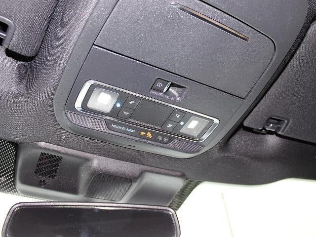 2022 Ford F-150 Platinum 4WD SuperCrew 5.5' Box