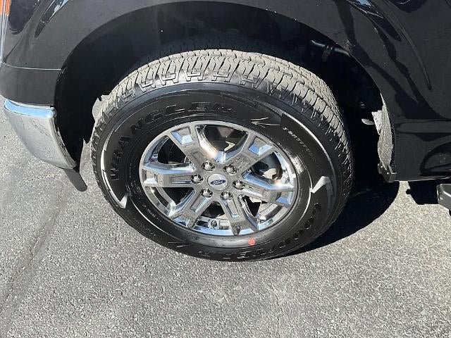 2022 Ford F-150 LARIAT 4WD SuperCrew 5.5' Box