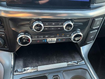 2022 Ford F-150 LARIAT 4WD SuperCrew 5.5' Box