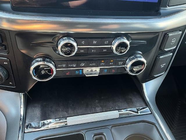 2022 Ford F-150 LARIAT 4WD SuperCrew 5.5' Box
