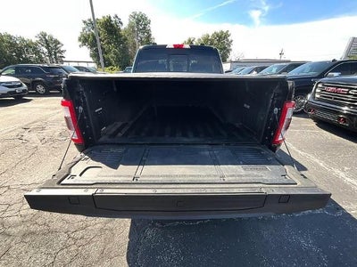 2022 Ford F-150 LARIAT 4WD SuperCrew 5.5' Box