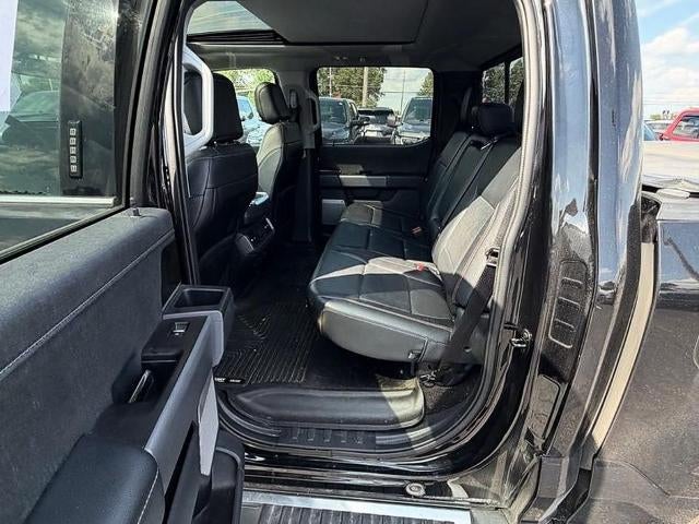 2022 Ford F-150 LARIAT 4WD SuperCrew 5.5' Box