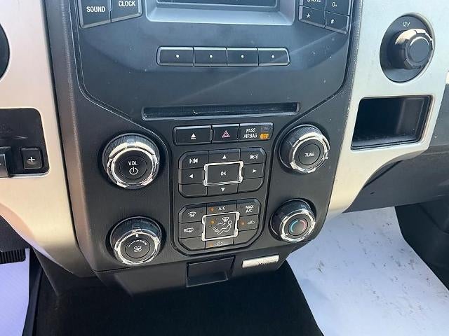 2014 Ford F-150 4WD SuperCrew 5-1/2 Ft Box XLT