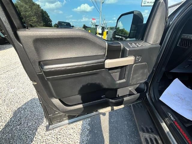 2017 Ford F-150 Raptor 4WD SuperCrew 5.5' Box