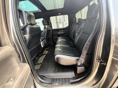 2017 Ford F-150 Raptor 4WD SuperCrew 5.5' Box